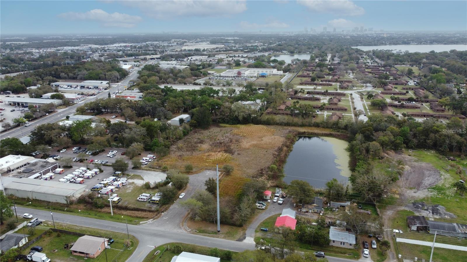 187 N MISSION RD, ORLANDO, FL, 32811