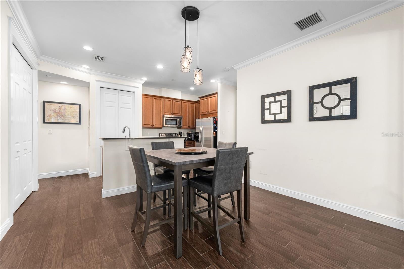 423 NE 2ND AVE, GAINESVILLE, FL, 32601