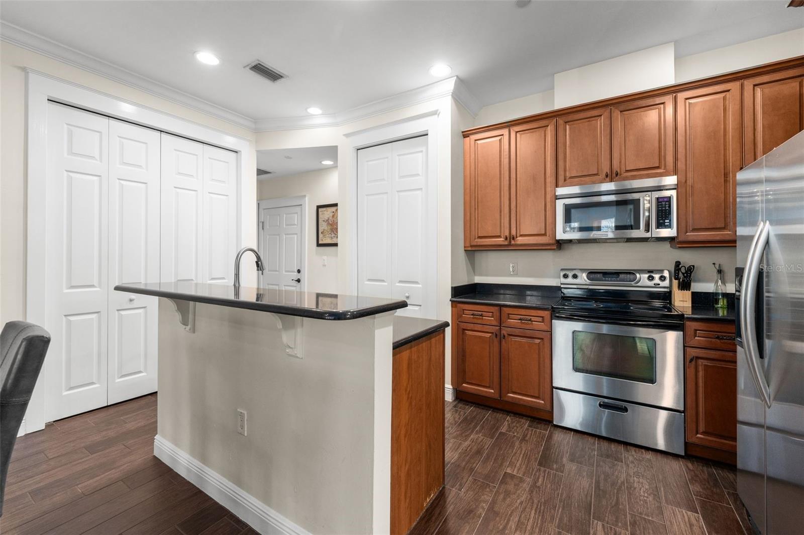 423 NE 2ND AVE, GAINESVILLE, FL, 32601
