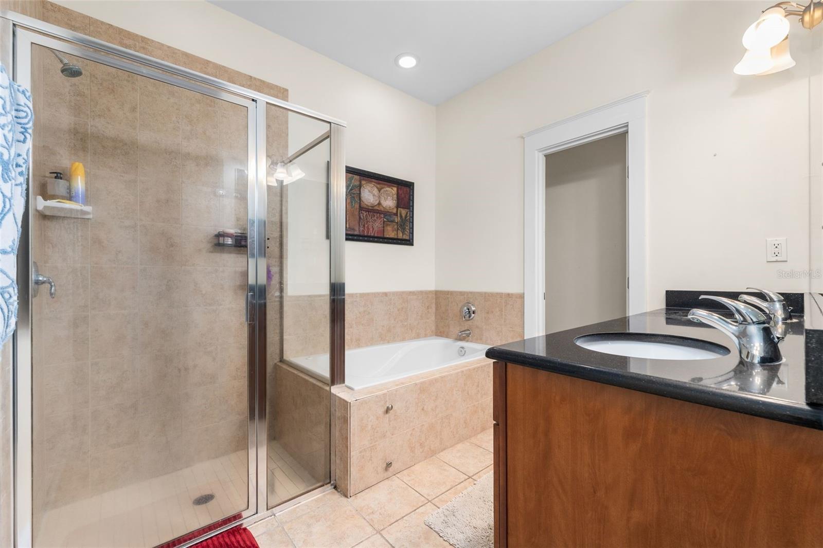 423 NE 2ND AVE, GAINESVILLE, FL, 32601