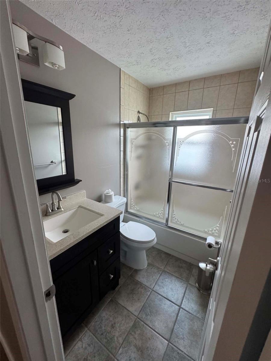 6711 S SHERIDAN RD, TAMPA, FL, 33611