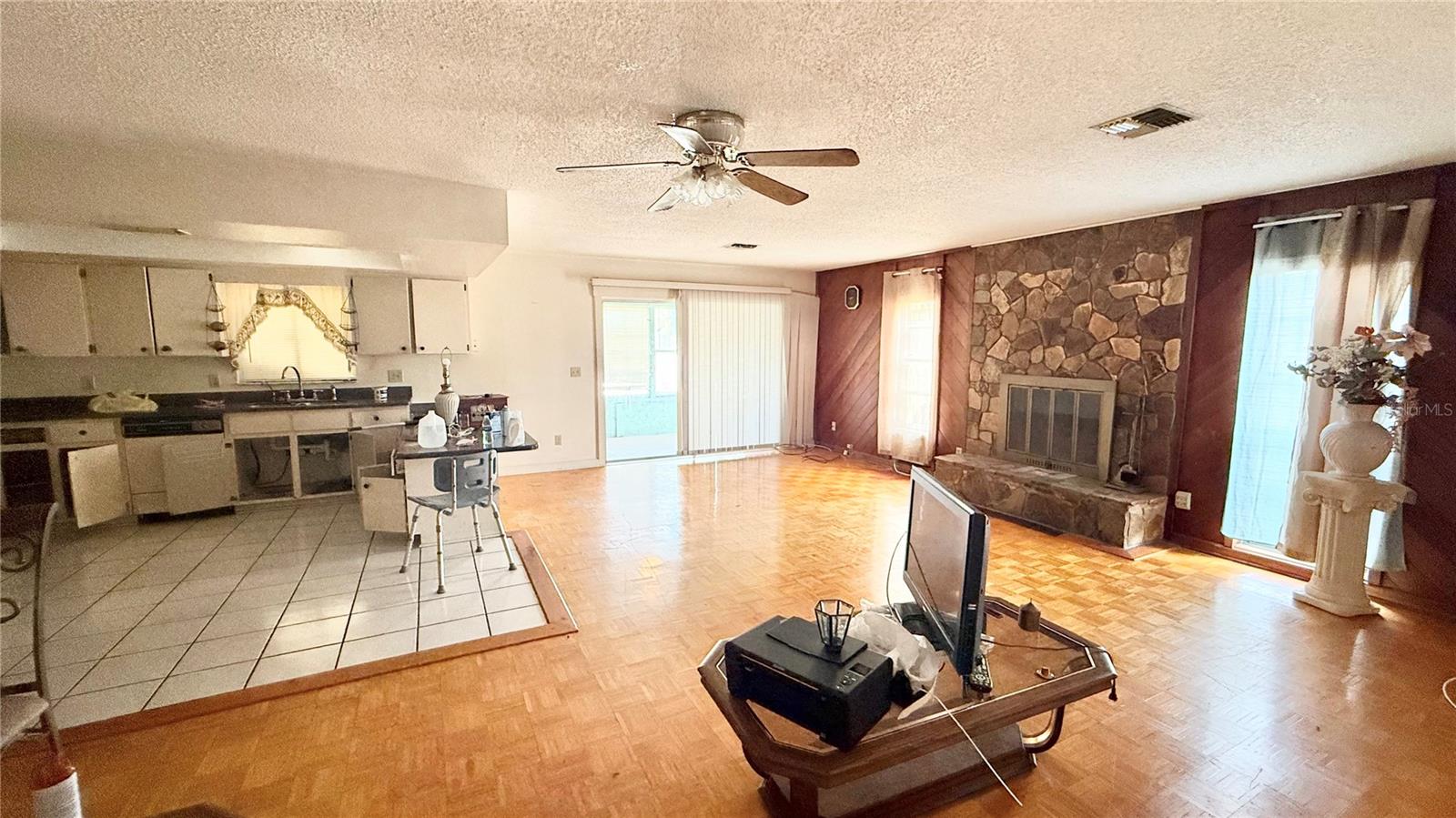 1406 MEADOW DR NE, WINTER HAVEN, FL, 33881