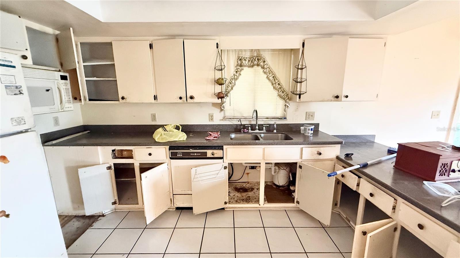 1406 MEADOW DR NE, WINTER HAVEN, FL, 33881