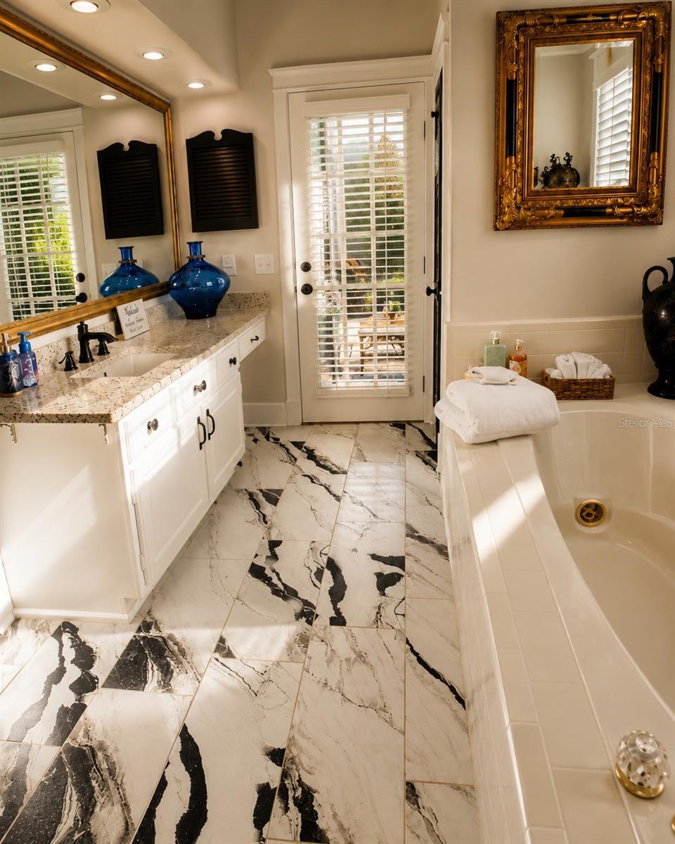 3922 NW 69TH ST, GAINESVILLE, FL, 32606