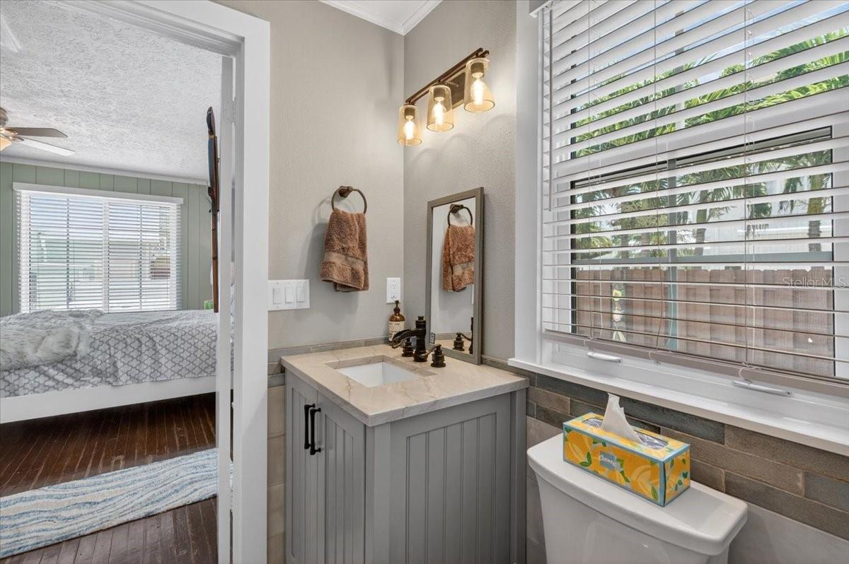 216 SUNRISE DR, NOKOMIS, FL, 34275