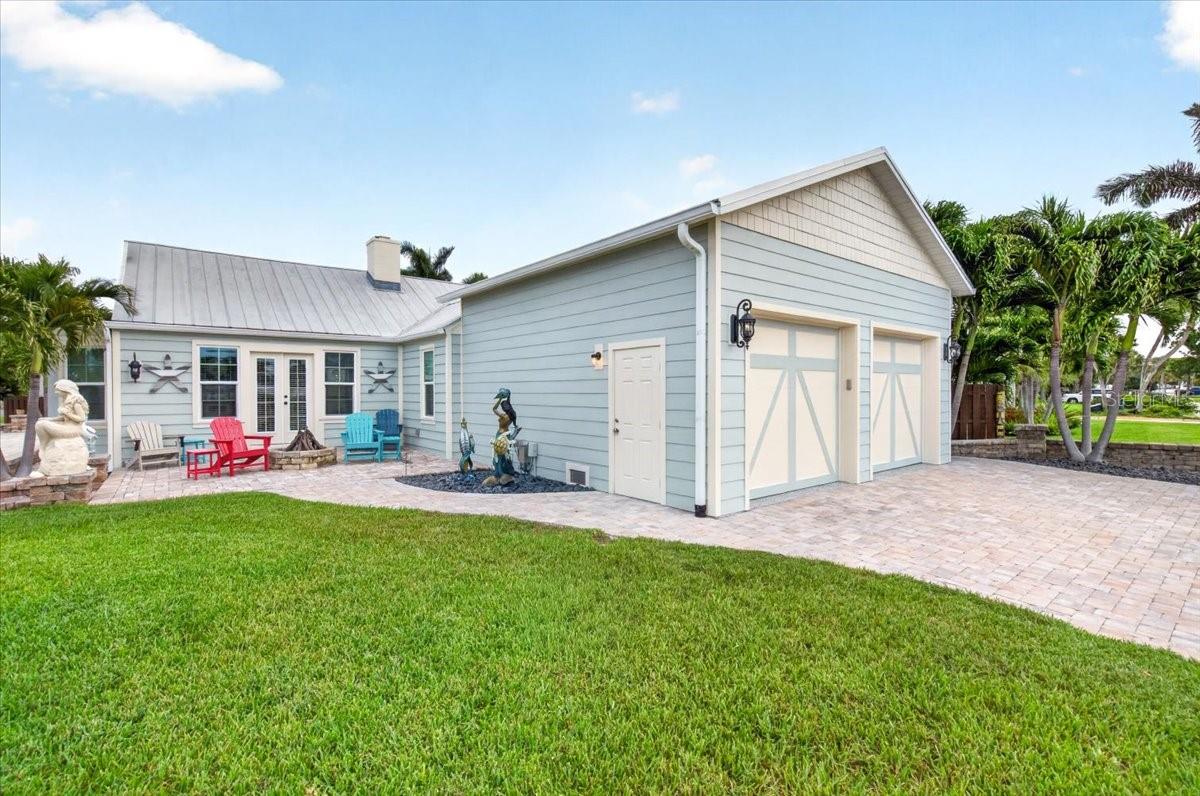 216 SUNRISE DR, NOKOMIS, FL, 34275