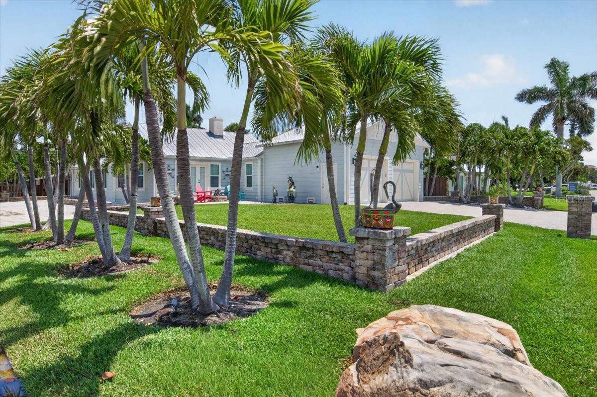 216 SUNRISE DR, NOKOMIS, FL, 34275