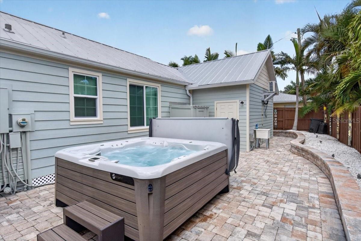 216 SUNRISE DR, NOKOMIS, FL, 34275