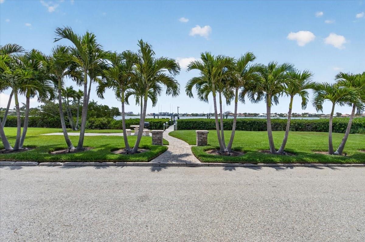216 SUNRISE DR, NOKOMIS, FL, 34275