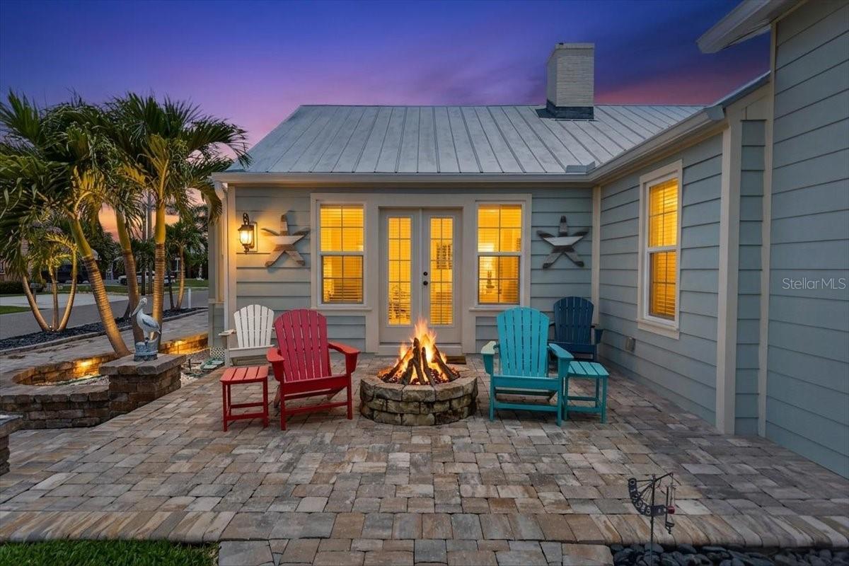 216 SUNRISE DR, NOKOMIS, FL, 34275