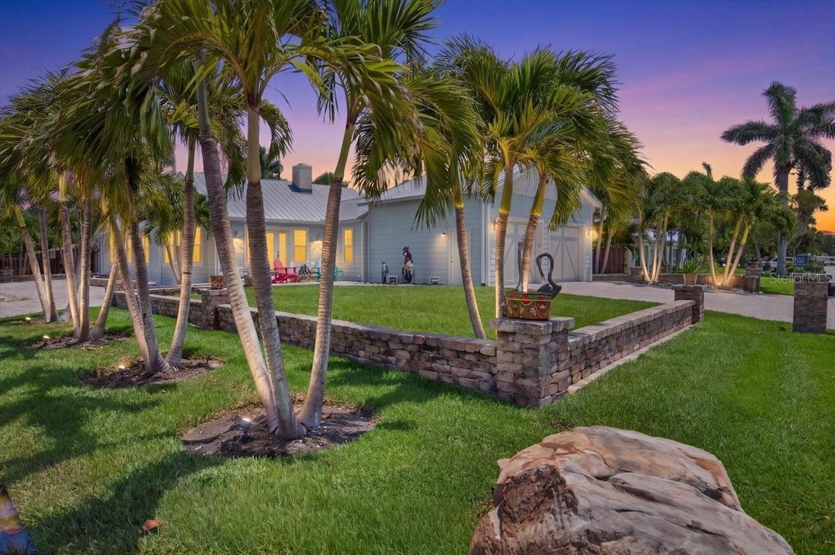 216 SUNRISE DR, NOKOMIS, FL, 34275