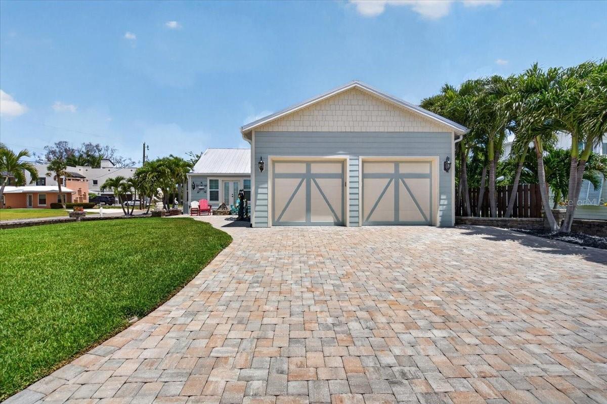 216 SUNRISE DR, NOKOMIS, FL, 34275