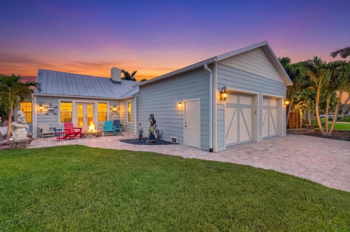 216 SUNRISE DR, NOKOMIS, FL, 34275