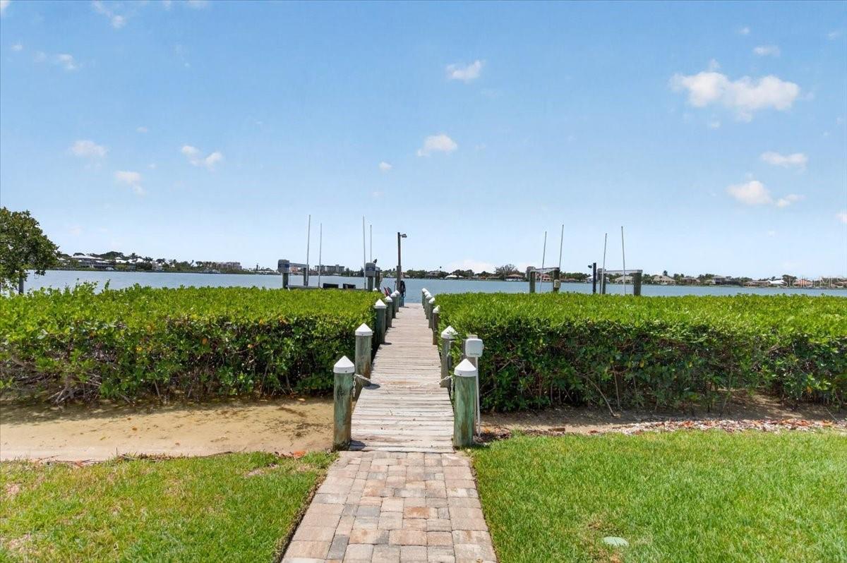 216 SUNRISE DR, NOKOMIS, FL, 34275