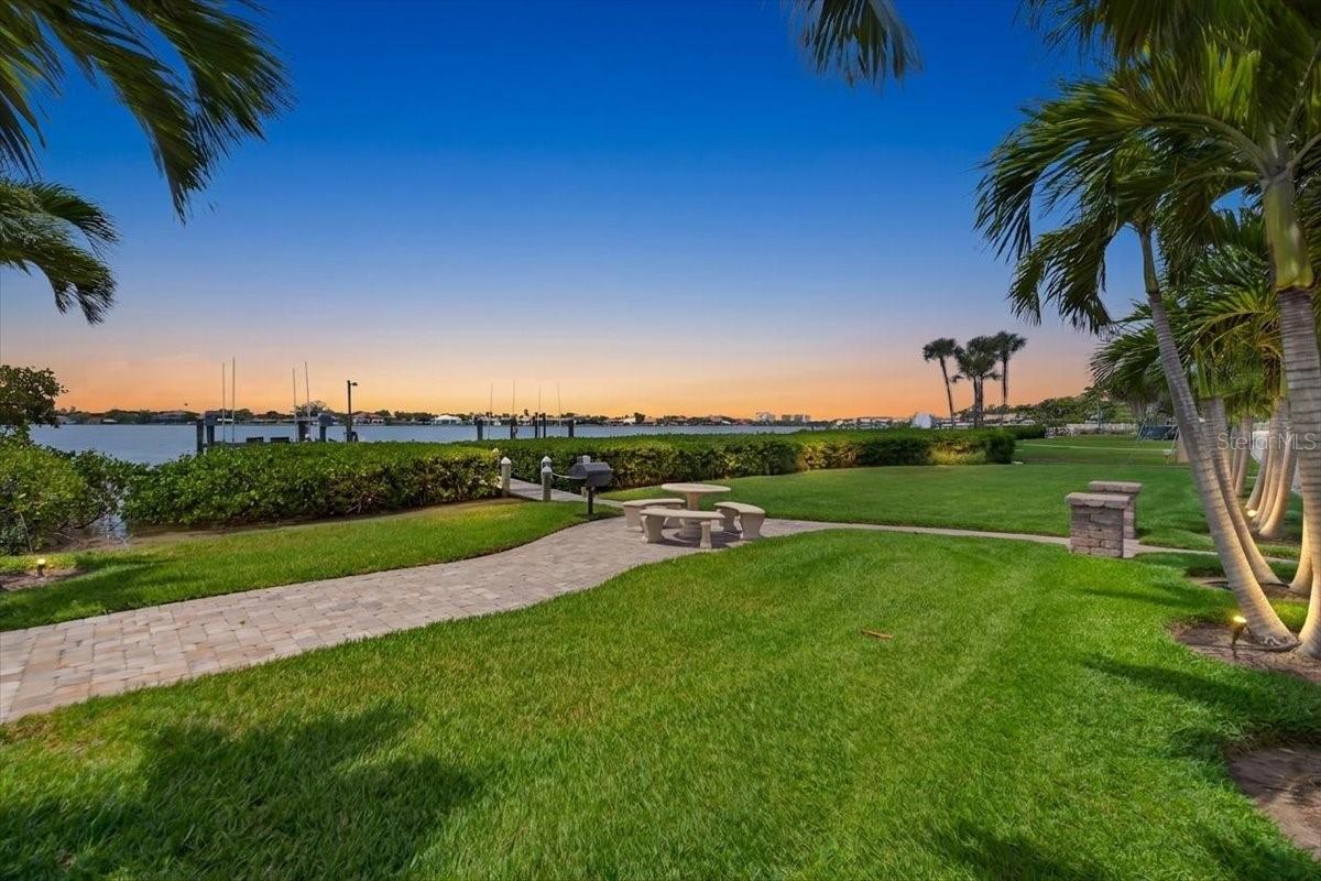 216 SUNRISE DR, NOKOMIS, FL, 34275