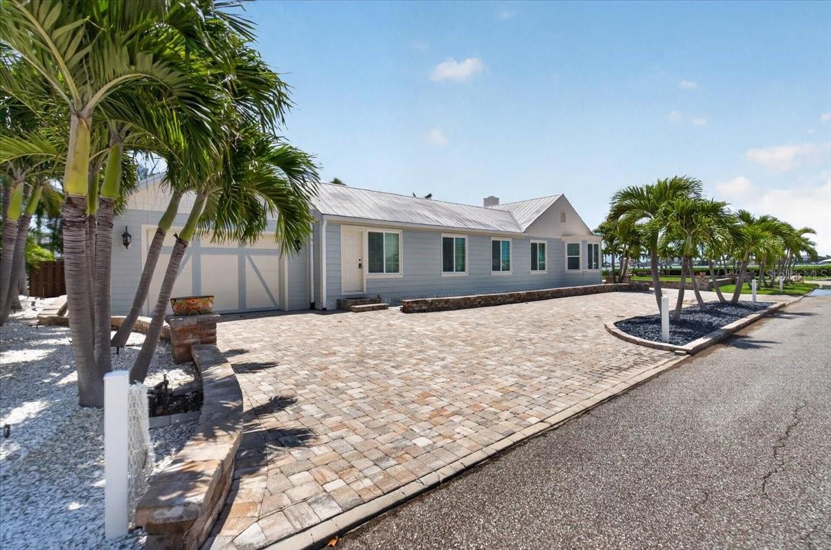 216 SUNRISE DR, NOKOMIS, FL, 34275