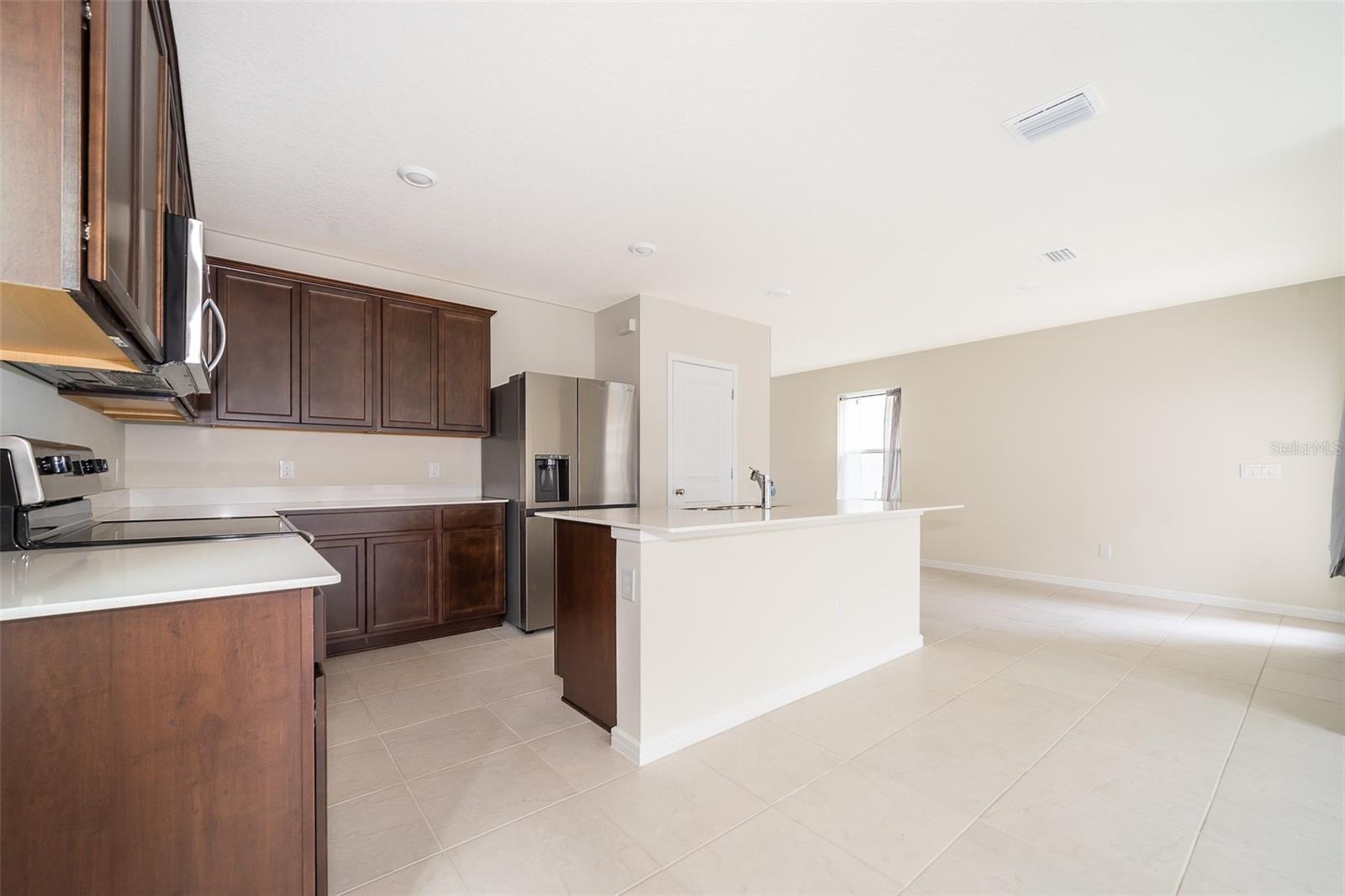 1941 SUMMER SERENITY DR, KISSIMMEE, FL, 34744