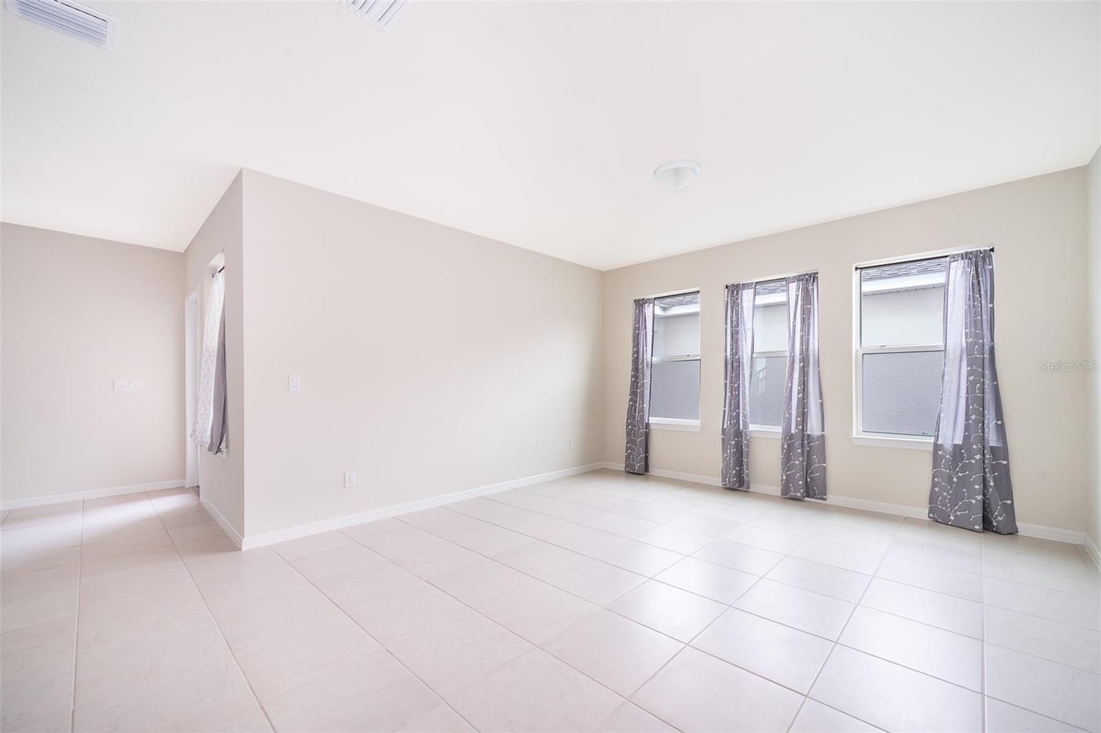 1941 SUMMER SERENITY DR, KISSIMMEE, FL, 34744