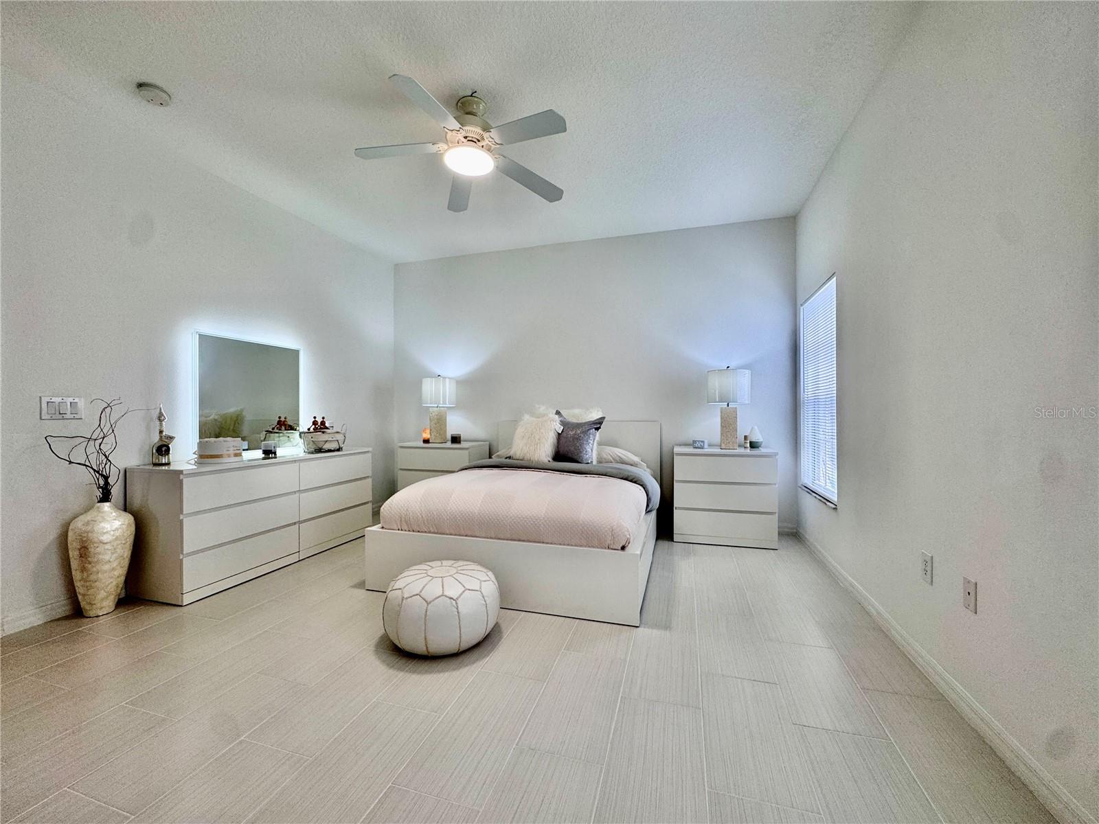 201 PRATHER DR, DAVENPORT, FL, 33837