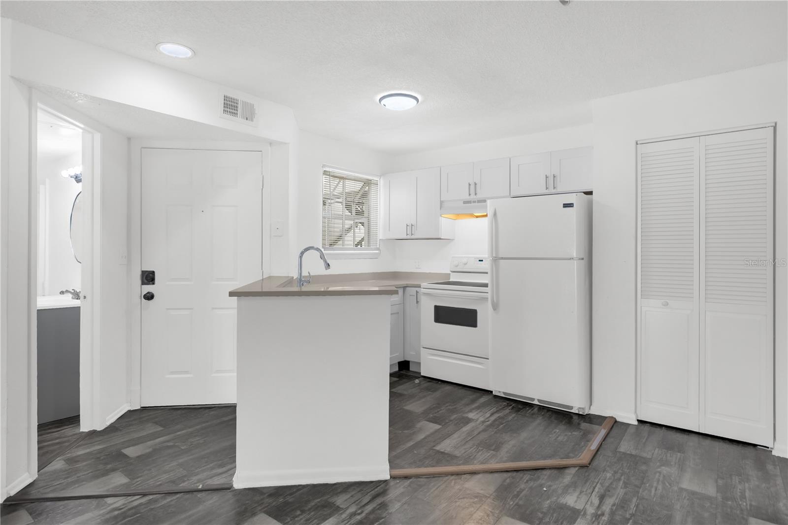 1964 LAKE ATRIUMS CIR #170, ORLANDO, FL, 32839