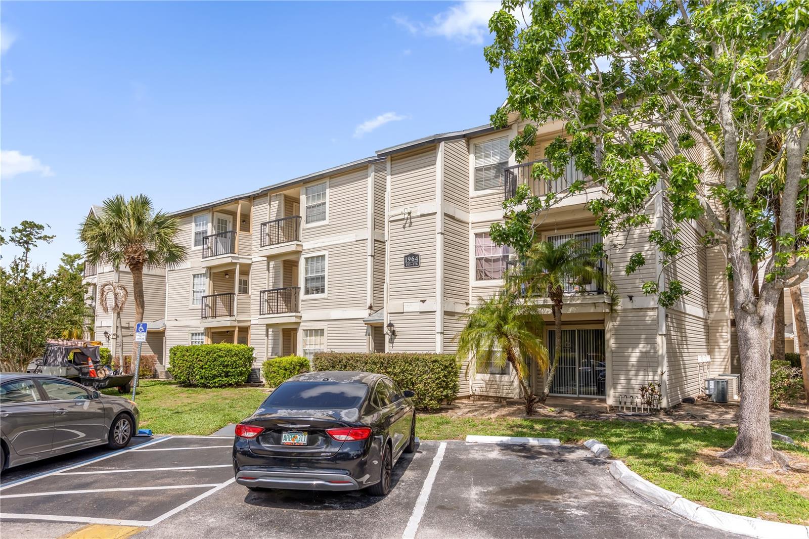 1964 LAKE ATRIUMS CIR #170, ORLANDO, FL, 32839