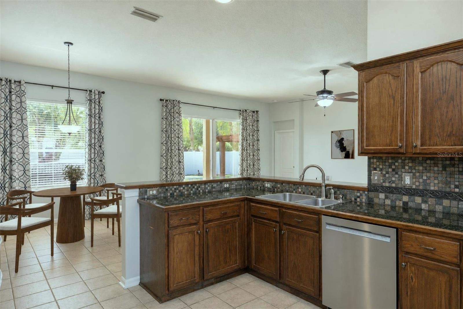 5315 SPECTACULAR BID DR, WESLEY CHAPEL, FL, 33544