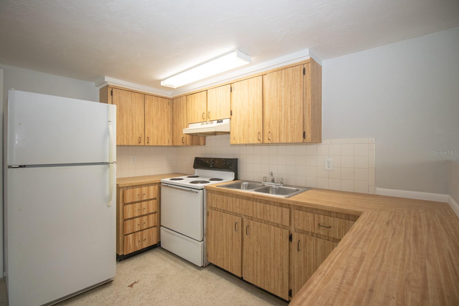 5615 VAN DOREN AVE, NEW PORT RICHEY, FL, 34652