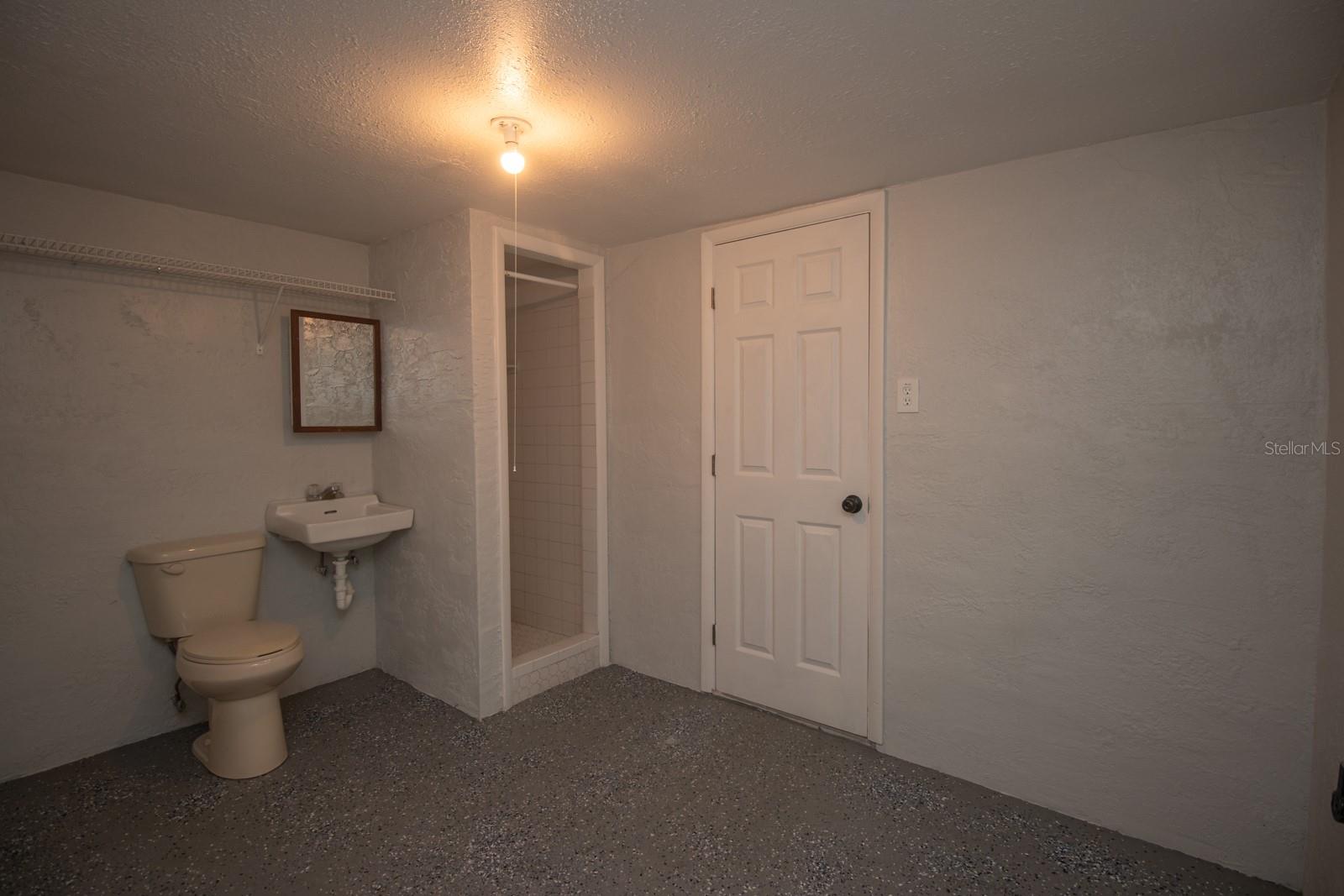 5615 VAN DOREN AVE, NEW PORT RICHEY, FL, 34652