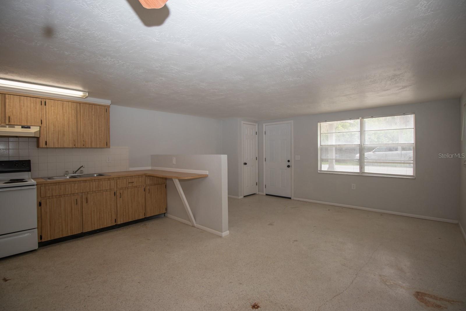5615 VAN DOREN AVE, NEW PORT RICHEY, FL, 34652