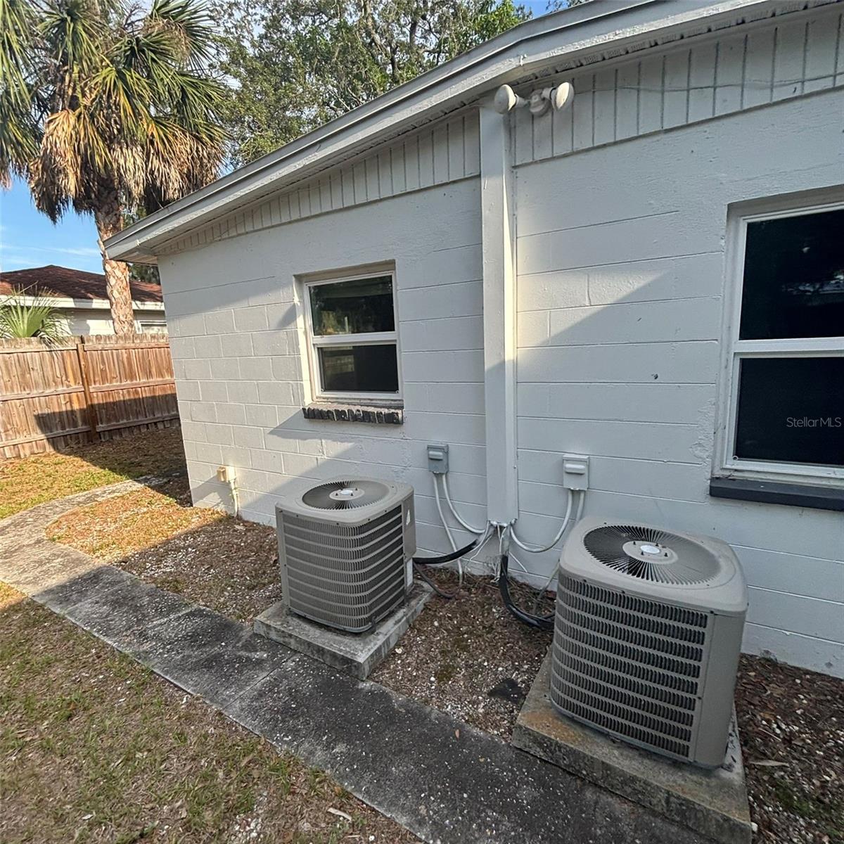2908 E HOWELL ST, TAMPA, FL, 33610