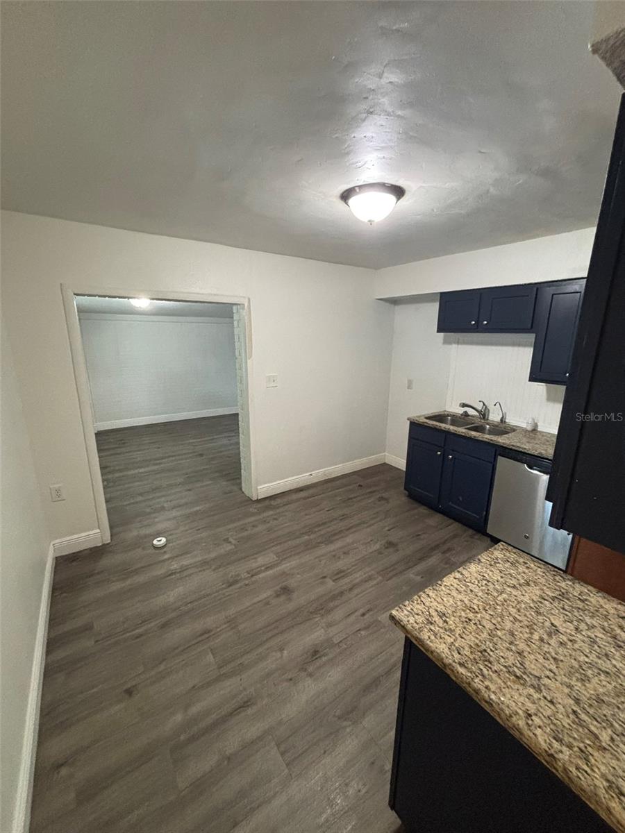 2908 E HOWELL ST, TAMPA, FL, 33610