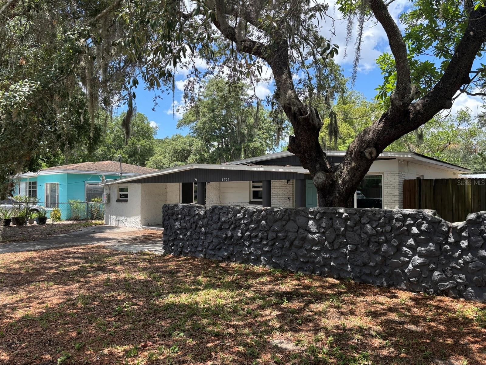 2908 E HOWELL ST, TAMPA, FL, 33610