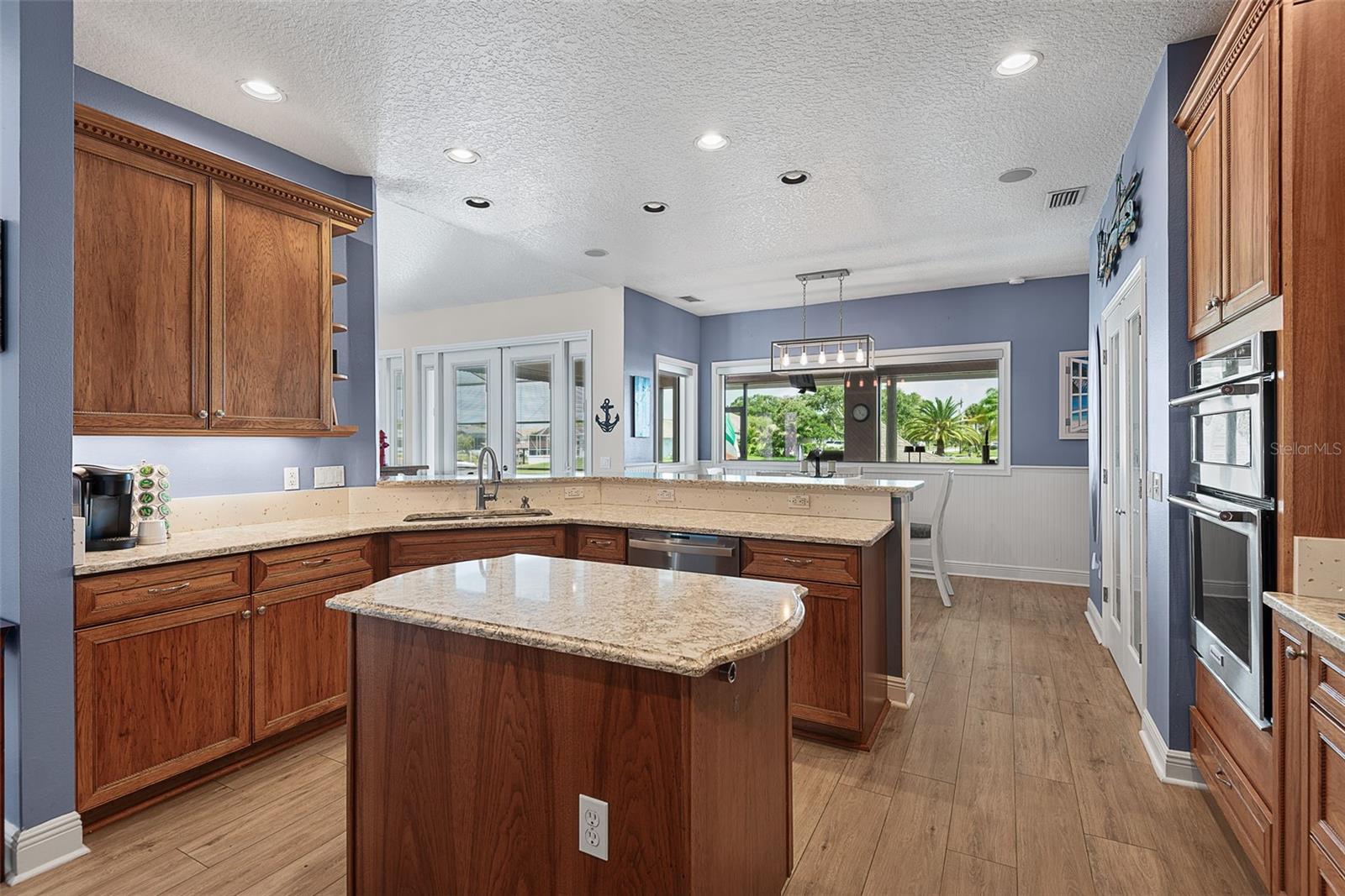 72 CLUB HOUSE DR, PALM COAST, FL, 32137