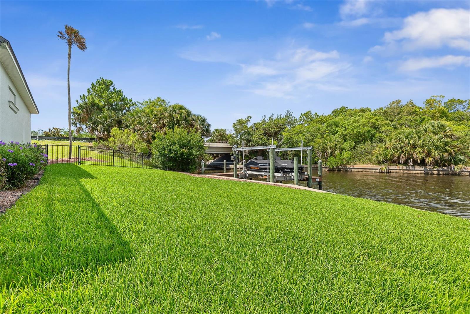 72 CLUB HOUSE DR, PALM COAST, FL, 32137