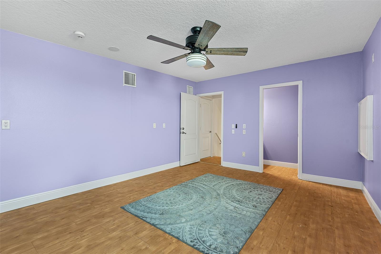72 CLUB HOUSE DR, PALM COAST, FL, 32137