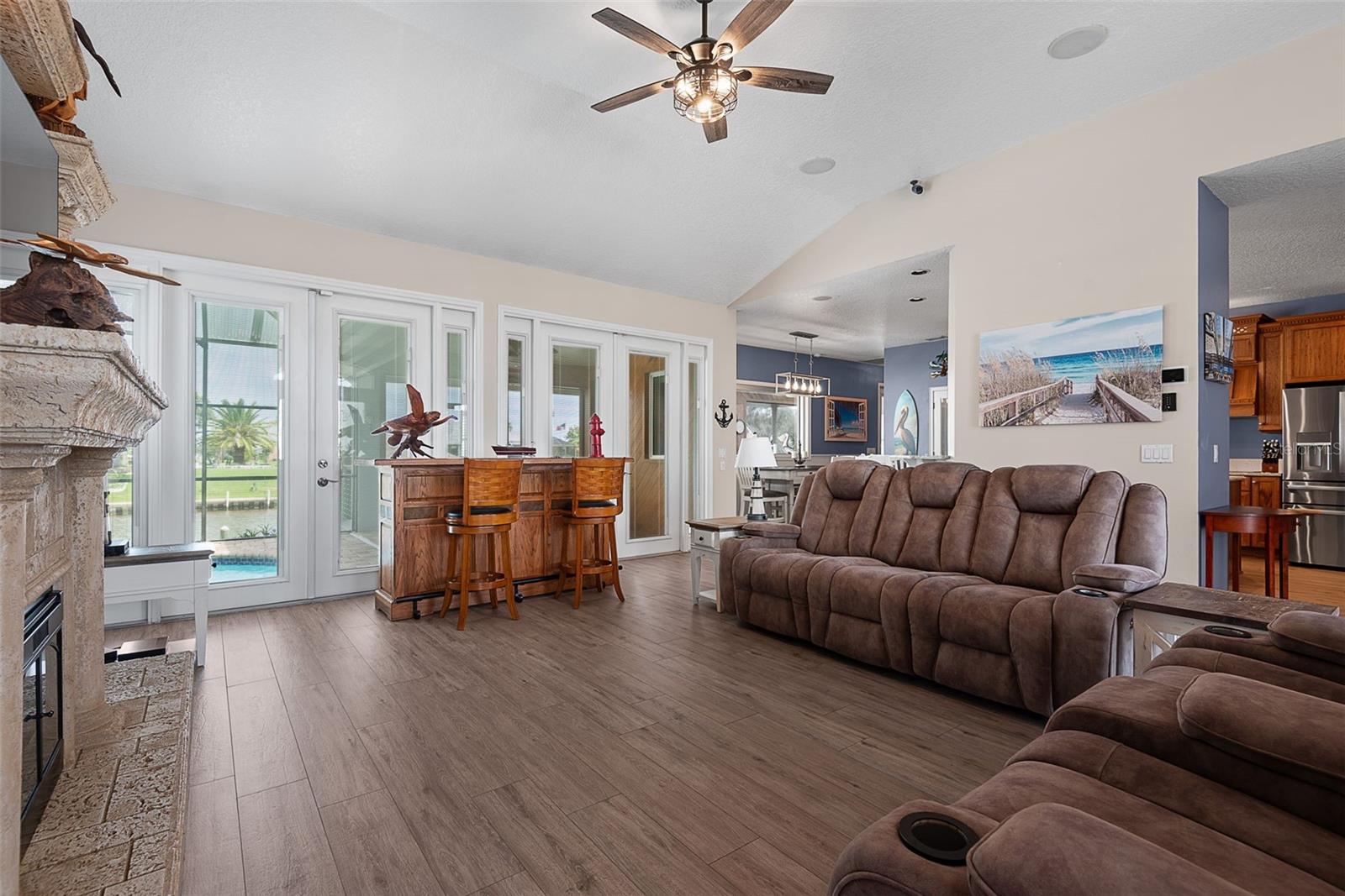 72 CLUB HOUSE DR, PALM COAST, FL, 32137