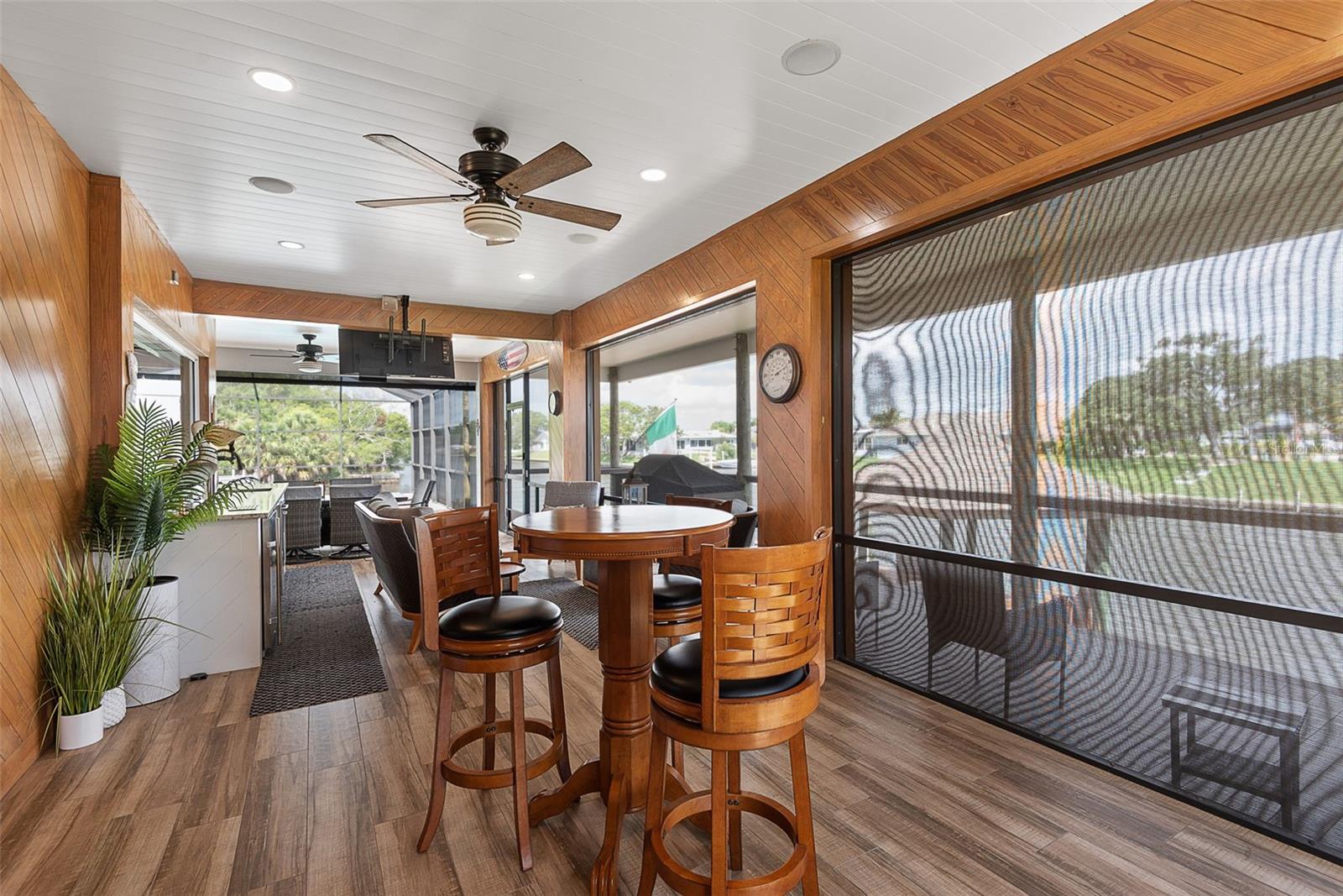72 CLUB HOUSE DR, PALM COAST, FL, 32137