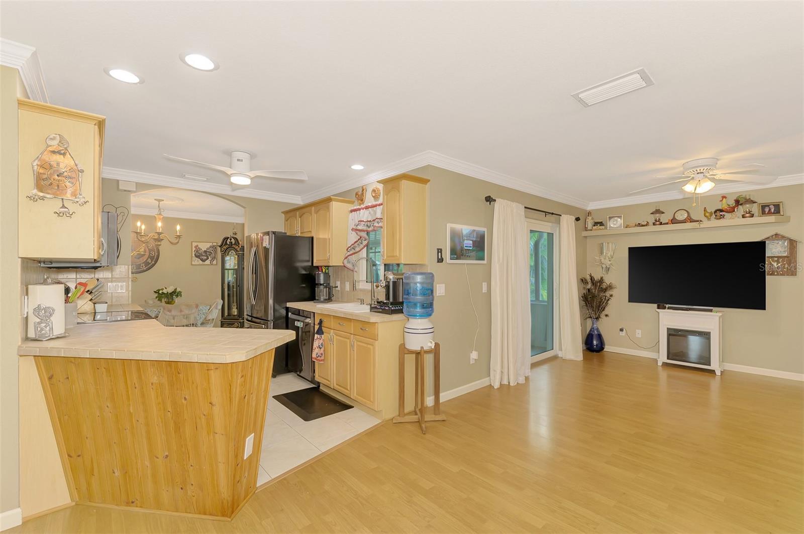 411 NIGHTINGALE RD, VENICE, FL, 34293