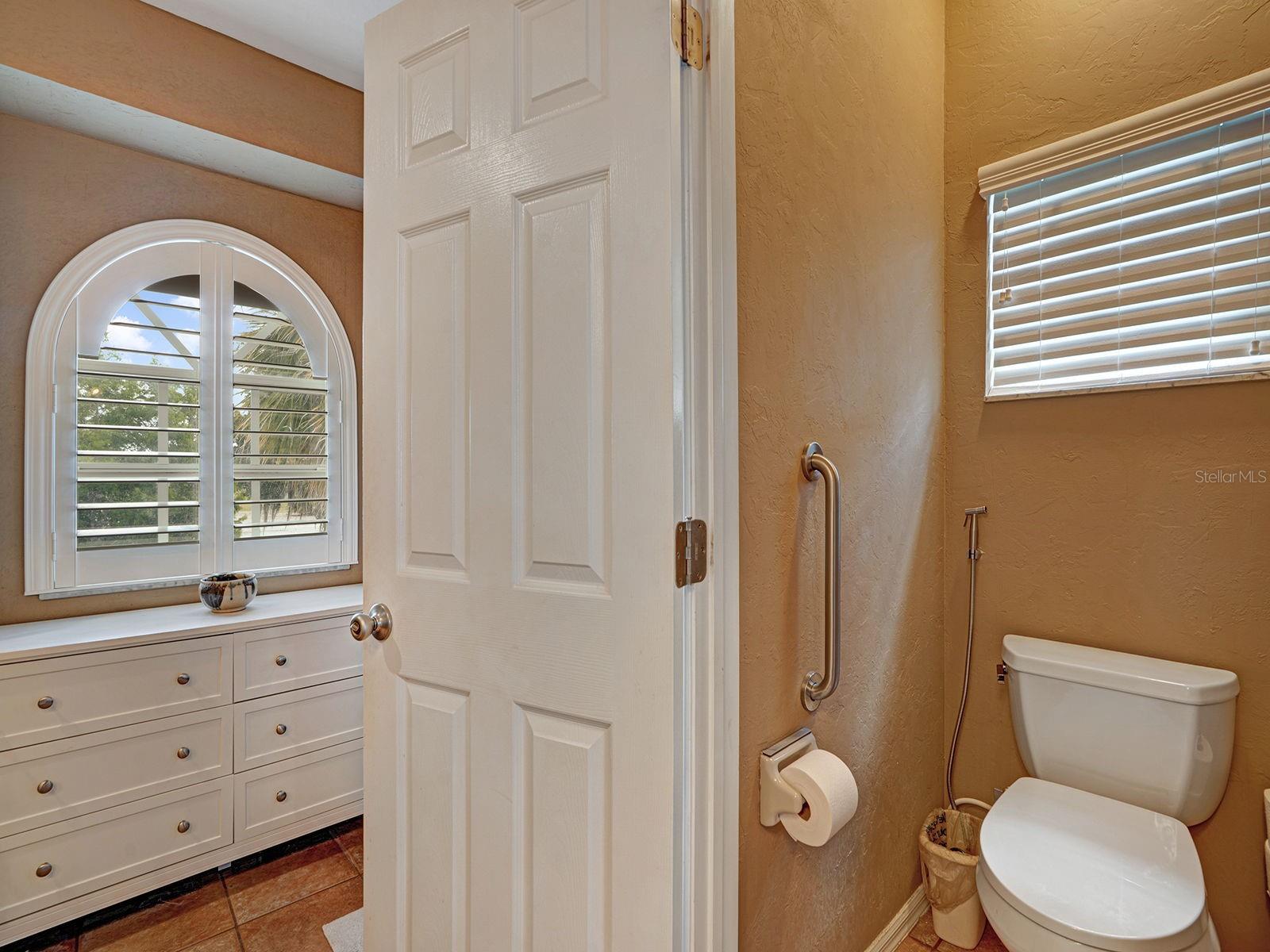 16270 FOREST MIST CT, ALVA, FL, 33920