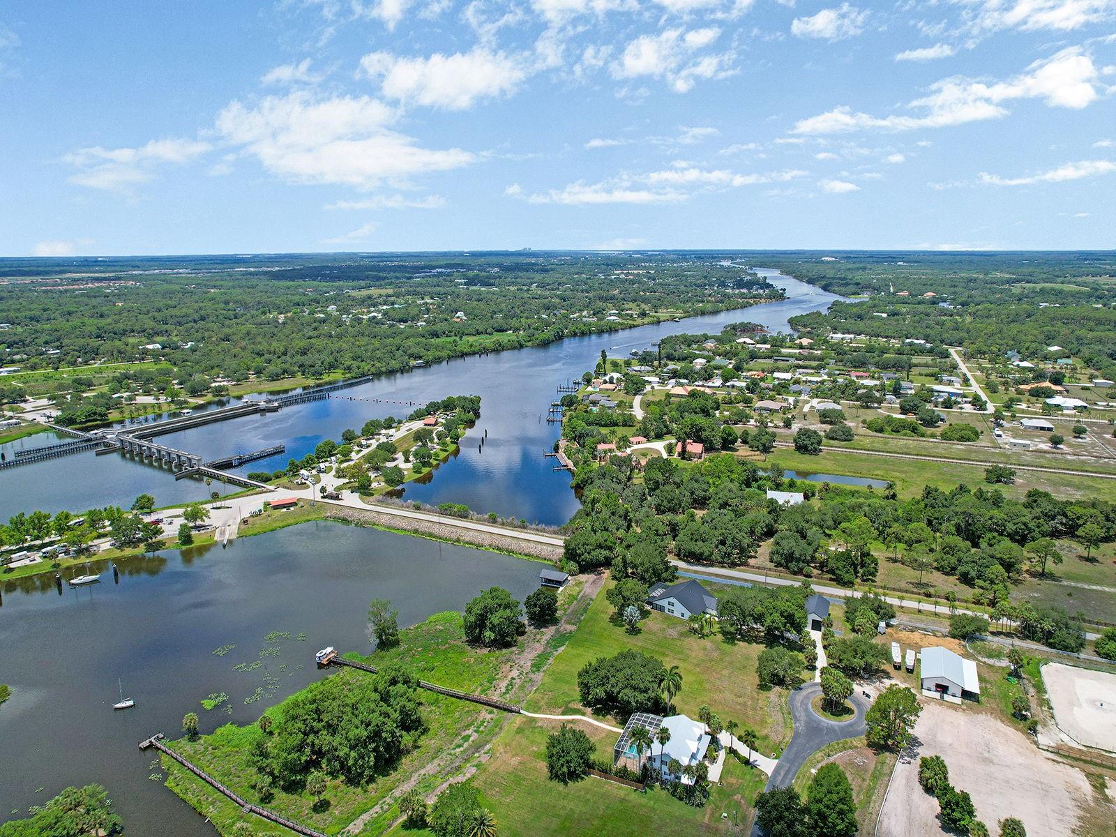 16270 FOREST MIST CT, ALVA, FL, 33920