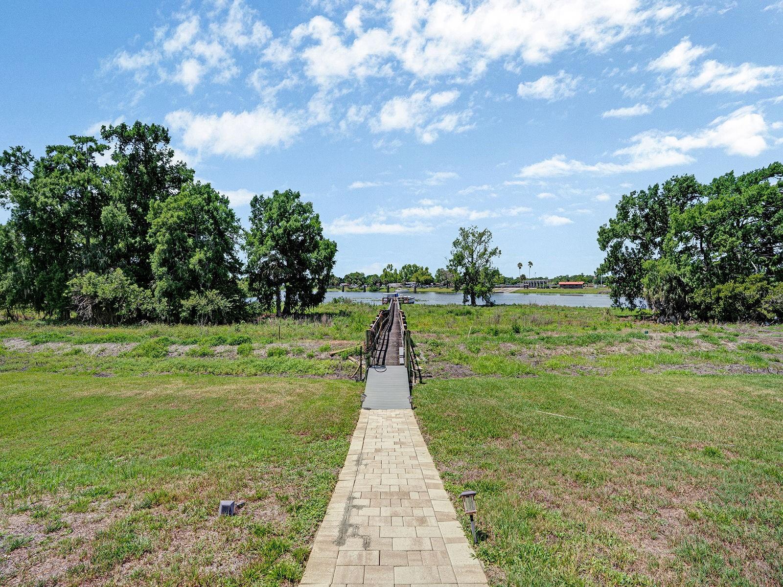 16270 FOREST MIST CT, ALVA, FL, 33920