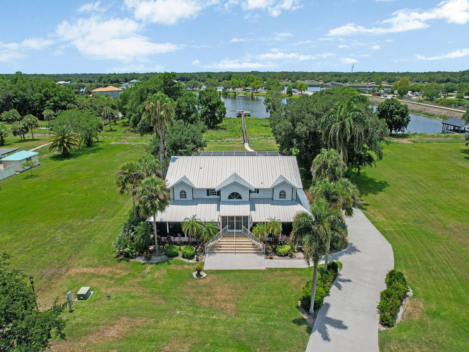 16270 FOREST MIST CT, ALVA, FL, 33920