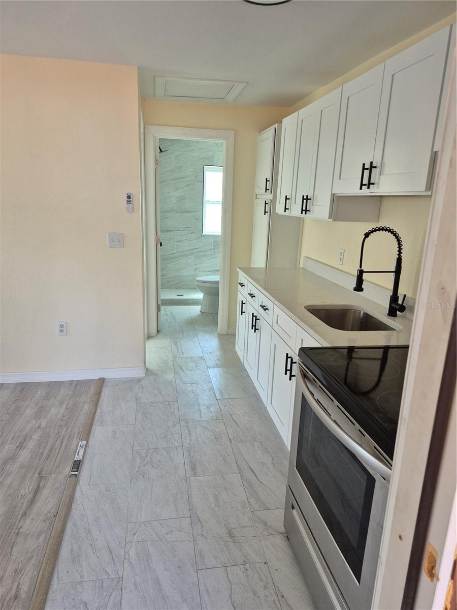 5680 28TH ST N #D5, ST PETERSBURG, FL, 33714