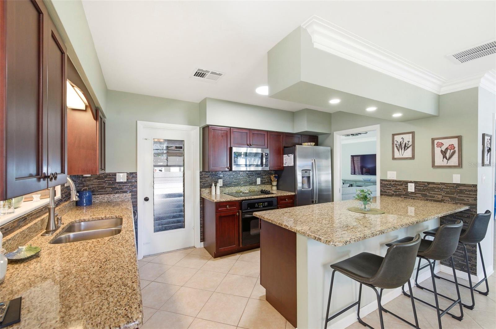 1727 CYPRESS AVE, BELLEAIR, FL, 33756