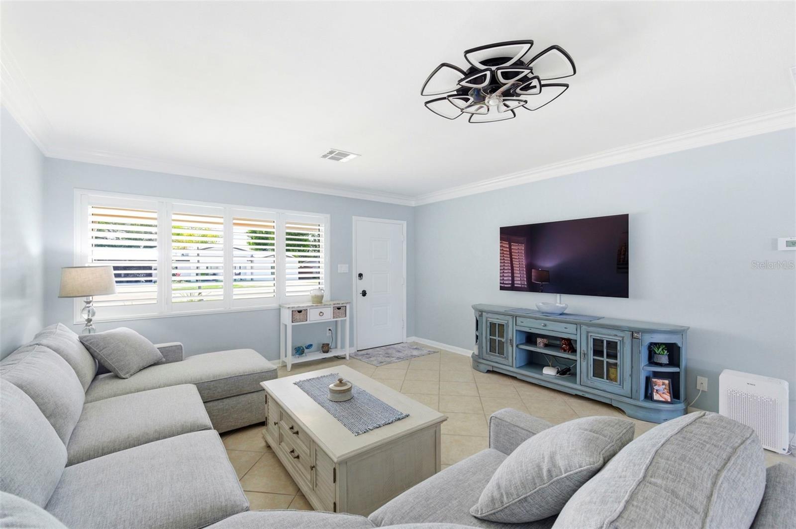 1727 CYPRESS AVE, BELLEAIR, FL, 33756