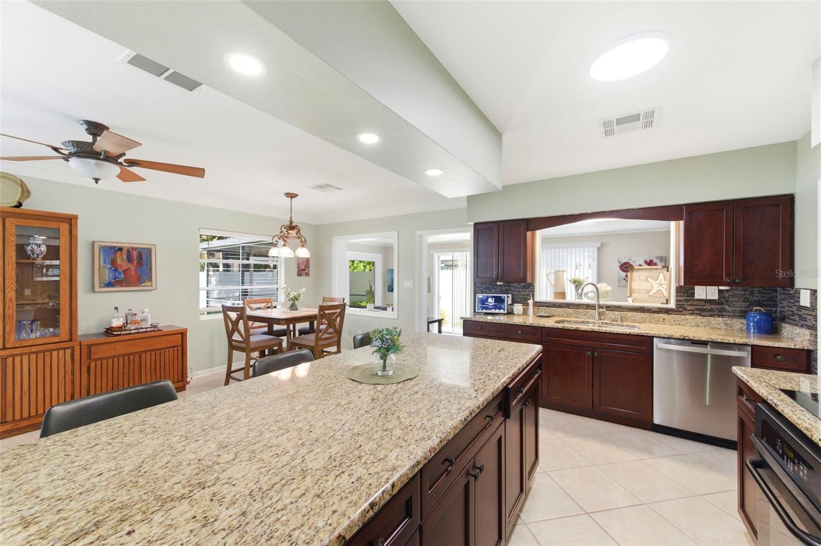 1727 CYPRESS AVE, BELLEAIR, FL, 33756