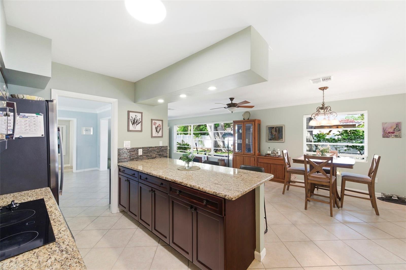 1727 CYPRESS AVE, BELLEAIR, FL, 33756