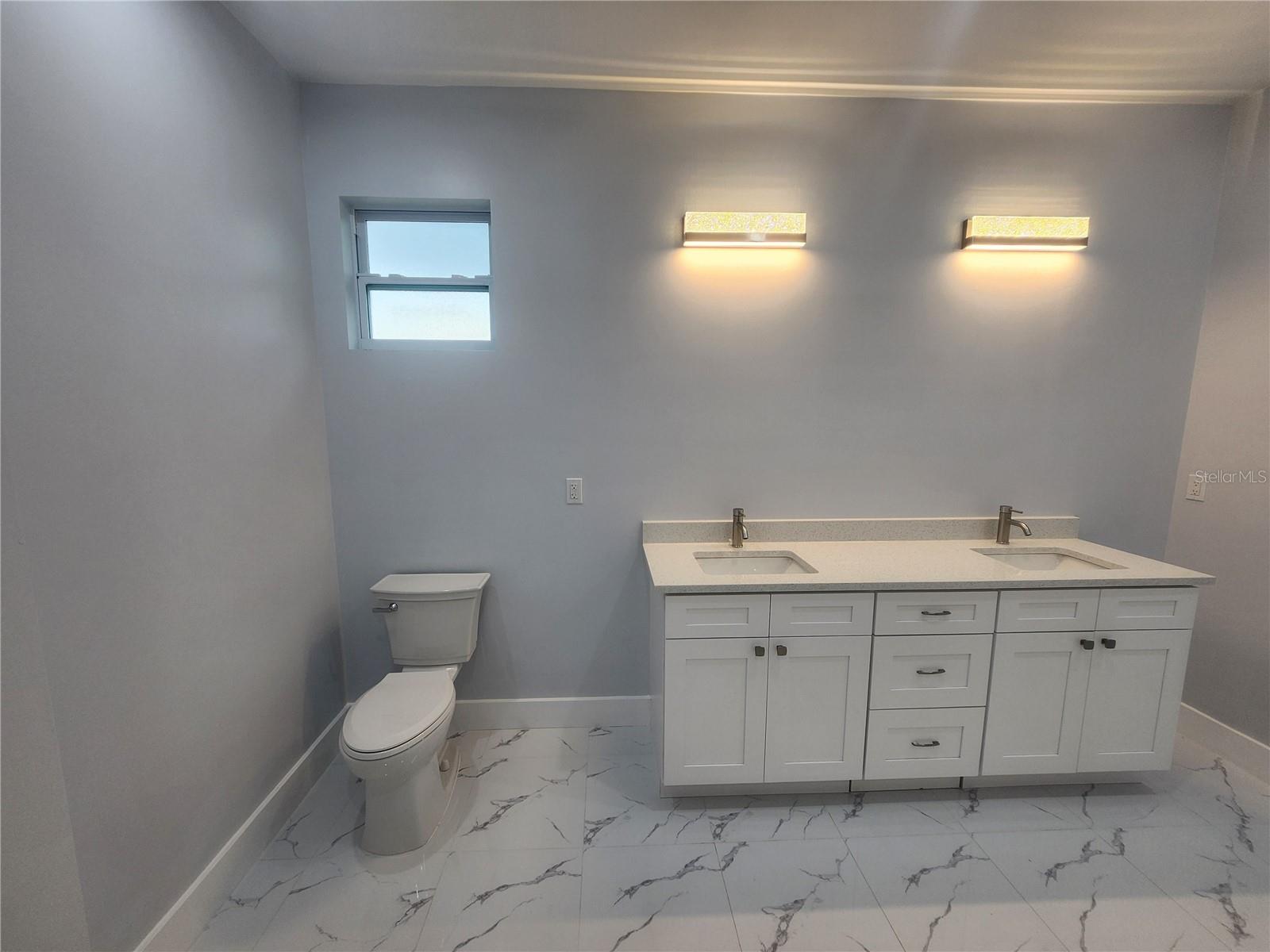 12025 CLARENDON AVE, PORT CHARLOTTE, FL, 33981