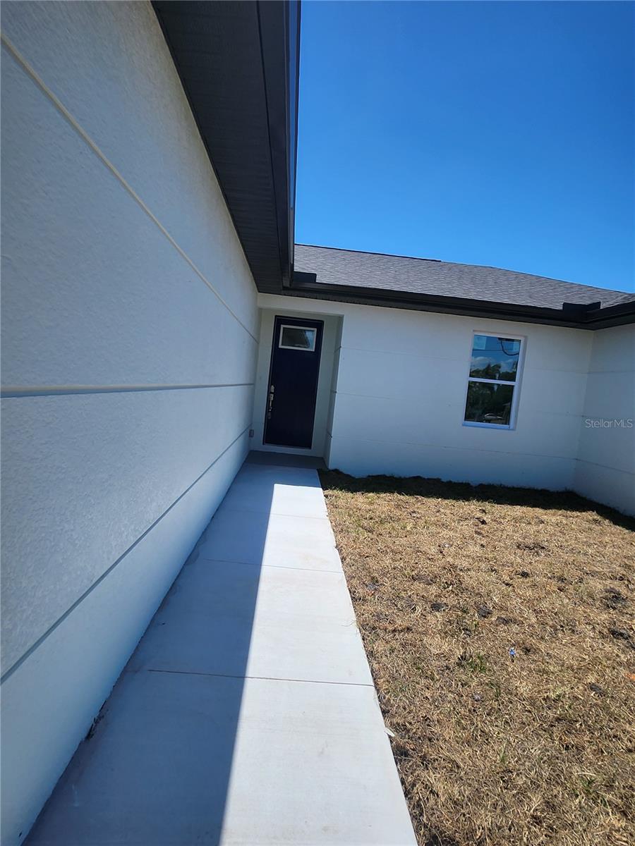 12025 CLARENDON AVE, PORT CHARLOTTE, FL, 33981