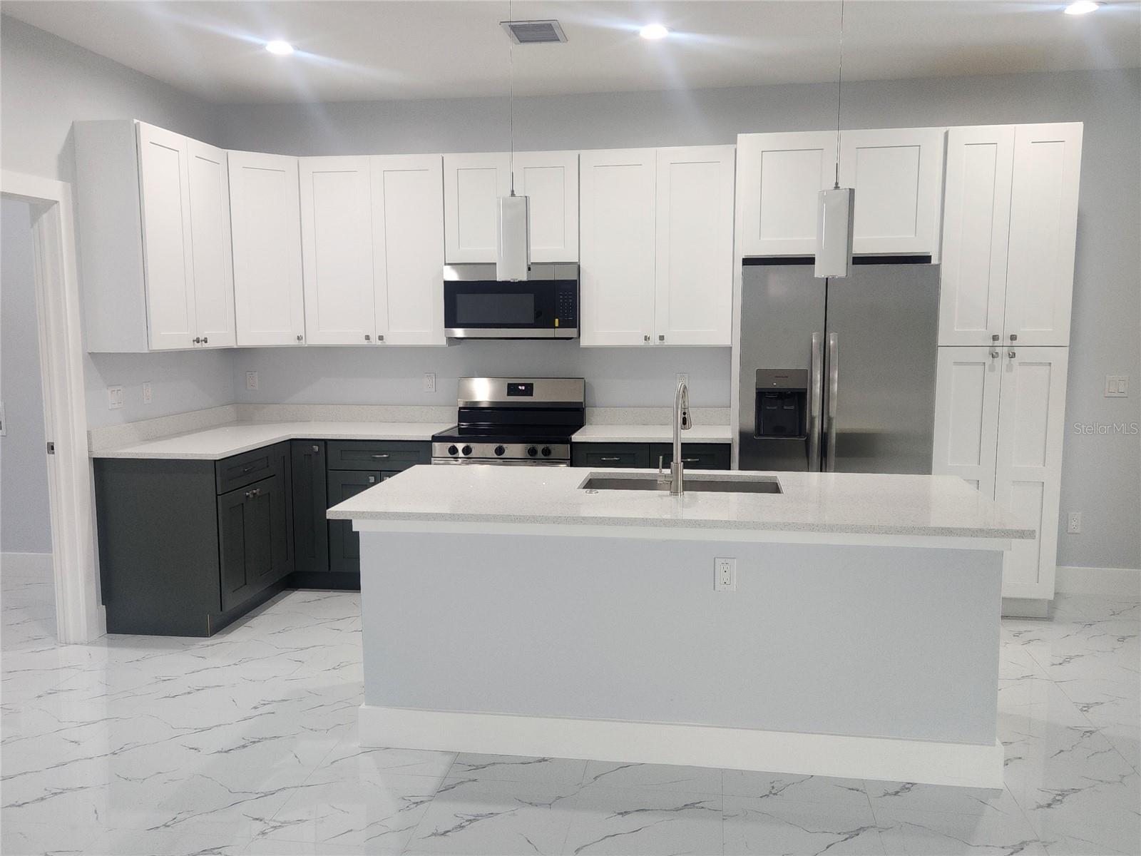 12025 CLARENDON AVE, PORT CHARLOTTE, FL, 33981